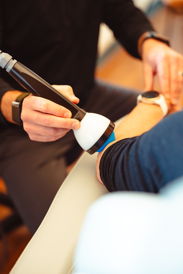 StemWave treatment for auto accident injury in San Mateo